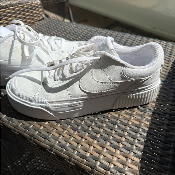 Nike Court Legacy Platform Womens Sneakers with Textured Sole SZ 9.5 - Picture 11 of 15